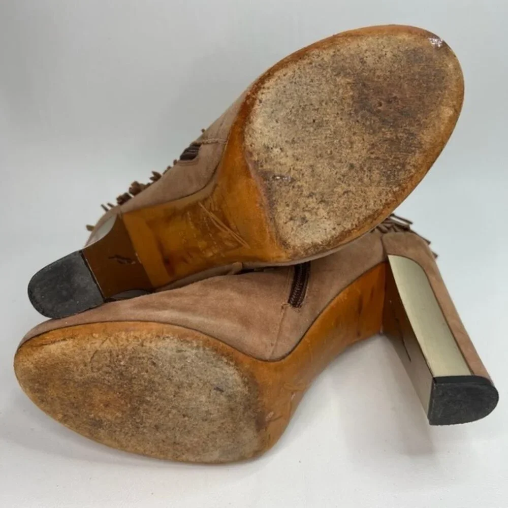 B BRIAN ATWOOD Made‎ in Italy 🇮🇹 Suede Booties Fringe Details Size 8.5 - Picture 14 of 16